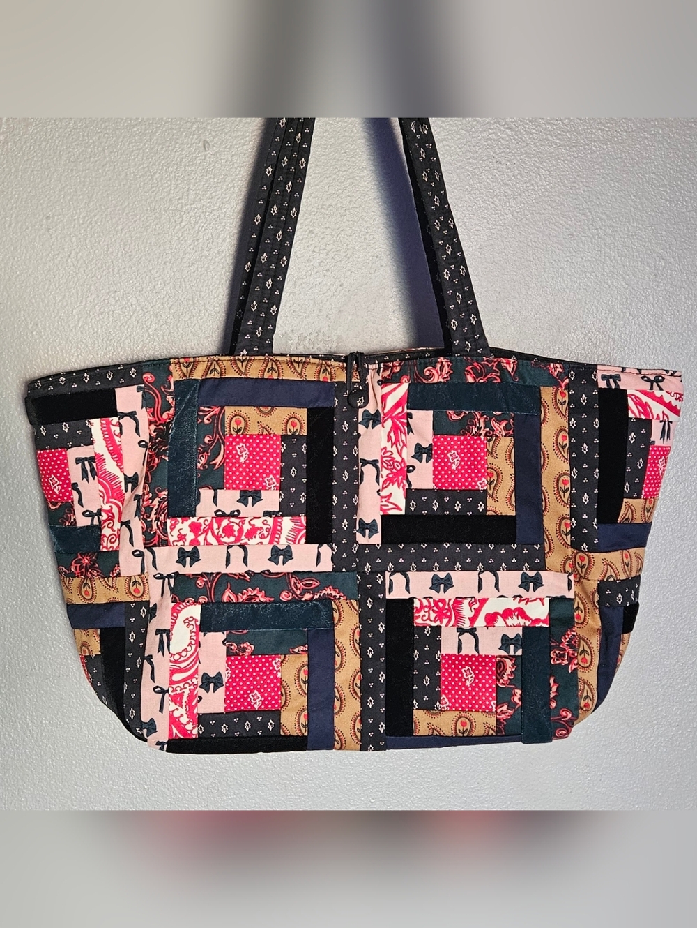 Vera Bradley Patchwork Small Hathaway Tote